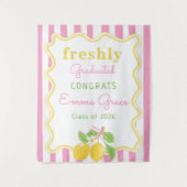 Freshly Graduated Lemon Pink Stripes Graduation Wandkleed (Voorkant)