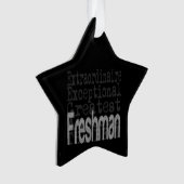 Freshman Extraordinaire Ornament (voorkant)