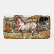 Freya IJslands paard in herfstbos