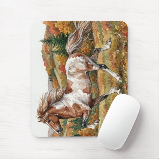 Freya IJslands paard in herfstbos Muismat (Met muis)