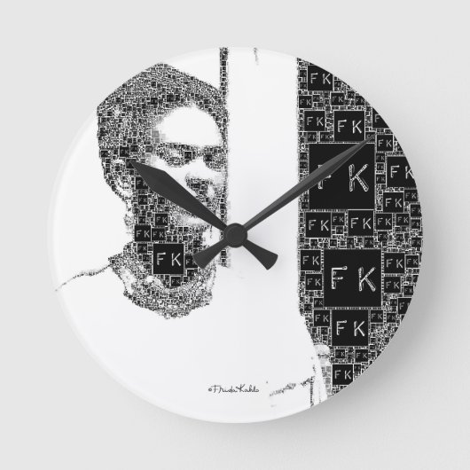 Frida Kahlo Black en White Portret Ronde Klok (Voorkant)
