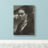 Frida Kahlo in Black Canvas Afdruk (Insitu (Houten vloer))