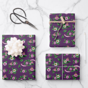 Frida Kahlo   Paars Bloemboeketpatroon Inpakpapier Vel