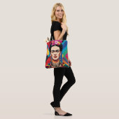 Frida Kahlo Pop Art Portrait – Levendige kleuren Tote Bag (Op model)