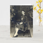 Frida Kahlo Seated Kaart (Gele Bloem)