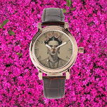 Frida Kahlo Surreal Portret  Horloge<br><div class="desc">Verhoog uw dagelijkse leven met dit fascinerende Frida Kahlo-portrethorloge, met een surrealistisch ontwerp met dubbele belichting op een gebarsten papieren achtergrond. Dit artistieke uurwerk is niet alleen een statement van stijl, maar een weerspiegeling van je individualiteit. De unieke combinatie van en moderne esthetiek voegt diepgang en betekenis toe en herinnert...</div>