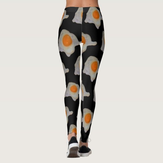 Fried Egg Pattern op Black Leggings (Achterkant)