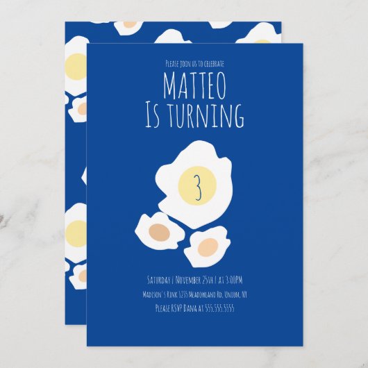 Fried Egg Turning Three Birthday Invitation Kaart (Voorkant / Achterkant)