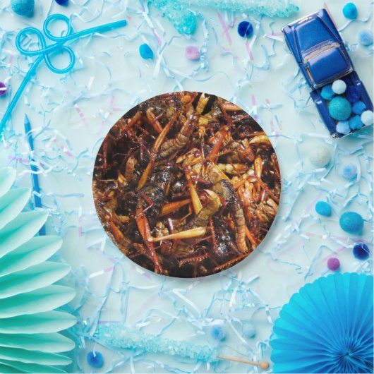 Fried Grasshopper (Takkataen Thot) Asian Food Papieren Bordje (Feest)