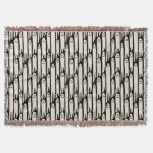 Friendly Ghosts on Cream and Pink – Halloween Patt Deken (Voorkant)