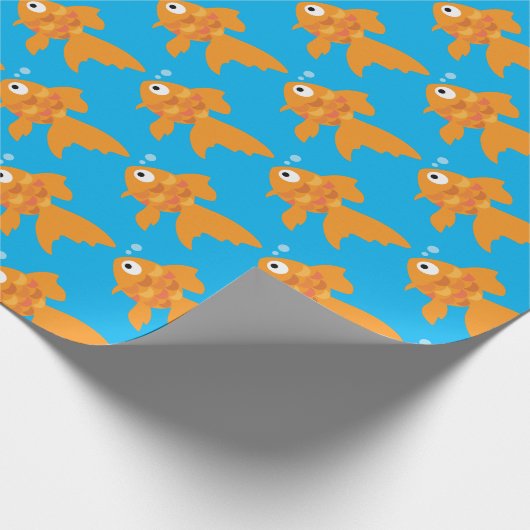 Friendly Gold Fish Illustration Cadeaupapier (Hoek)