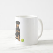 Friendly Rottweiler met Green Ball Koffiemok (Voorkant rechts)