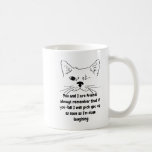 Friends Birthday Humor Quote Winking Cat Fun Koffiemok<br><div class="desc">Jij en ik zijn vrienden die je altijd herinneren dat als je herfst ik je zal oppikken zodra ik klaar ben met lachen met Cute winking,  glimlachende kattenlijntekenkunst om die speciale zus een Happy Birthday te wensen</div>