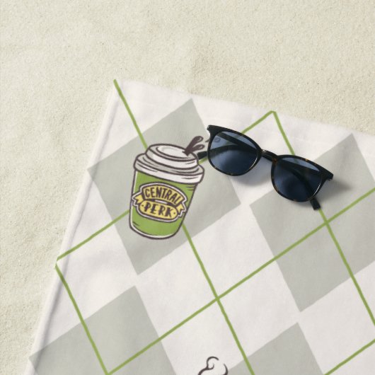 FRIENDS™  | Central Perk Argyle Pattern Strandlaken (In situ)