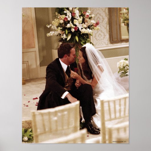 FRIENDS™ | Chandler & Monica Getrouwd Poster (Voorkant)
