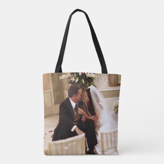 FRIENDS™ | Chandler & Monica Married Tote Bag (Achterkant)
