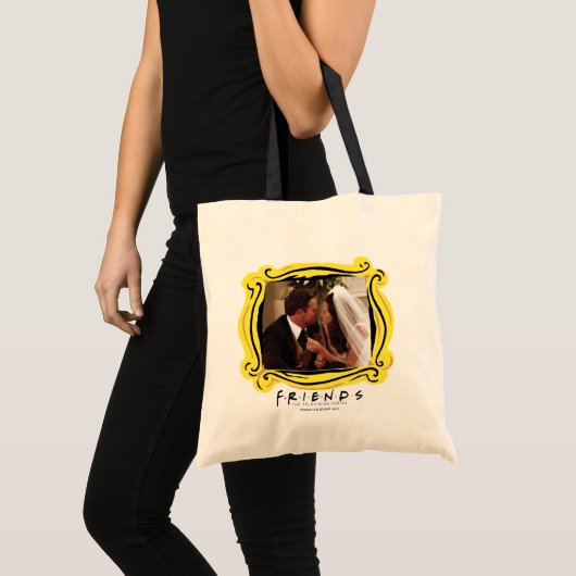 FRIENDS™ | Chandler & Monica Married Tote Bag (Voorkant (product))