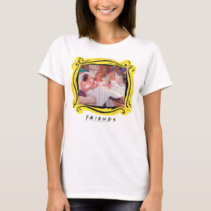 FRIENDS™   De meisjes in huwelijksjurken T-shirt