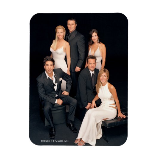 FRIENDS™ | Groep in zwart-wit formeel pak Magneet (Verticaal)