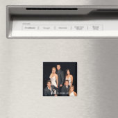 FRIENDS™ | Groep in zwart-wit formeel pak Magneet (Insitu (Vaatwasser))