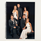 FRIENDS™ | Groep in zwart-wit formeel pak Planner (Voorkant)