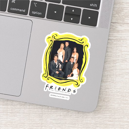 FRIENDS™ | Groep in zwart-wit — Formulier Draag Sticker (Detail)