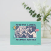 FRIENDS™ | Groepsknuffel Briefkaart (Staand voorkant)