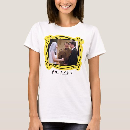 FRIENDS™ | Joey Marries Monica & Chandler T-shirt (Voorkant)