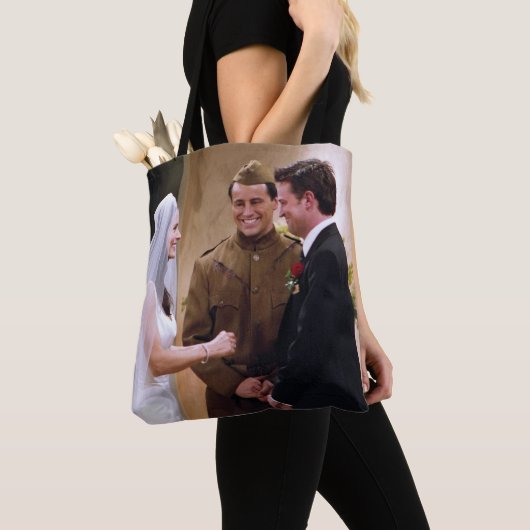FRIENDS™ | Joey Marries Monica & Chandler Tote Bag (Dichtbij)