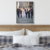 FRIENDS™ | Koppels in formele kleding Canvas Afdruk (Insitu (Slaapkamer))