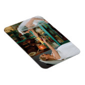 FRIENDS™ | Phoebe en Monica in trouwjurken Magneet (Rechterzijde)