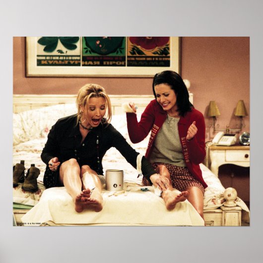 FRIENDS™ | Phoebe en Monica Waxing Legs Poster (Voorkant)