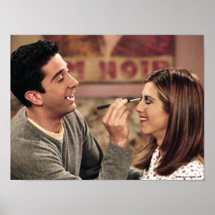 FRIENDS™ Ross doet Rachel's Makeup Poster