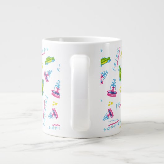 FRIENDS™ Taxi and Water Fountain Pattern Grote Koffiekop (Achterkant)