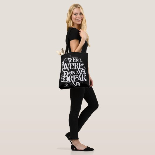 FRIENDS™ | We waren op een pauze Tote Bag (Op model)
