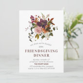 Friendsgiving Dinner Burgundy Red Autumn Floral Kaart (Staand voorkant)