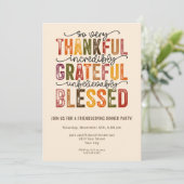 Friendsgiving Herfst Harvest Dinner Party Kaart (Staand voorkant)