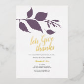 Friendsgiving Herfst Paarse en Wit Folie Uitnodiging (Voorkant)