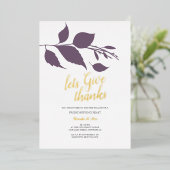 Friendsgiving Herfst Paarse en Wit Folie Uitnodiging (Staand Voorkant)