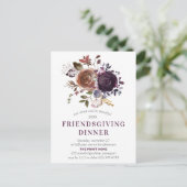 Friendsgiving Rustic Boho Paarse Bloemenuitnodigin Briefkaart (Staand voorkant)