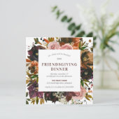 Friendsgiving Rustic Red Floral Kaart (Staand voorkant)