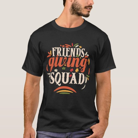 Friendsgiving squad t-shirt (Voorkant)