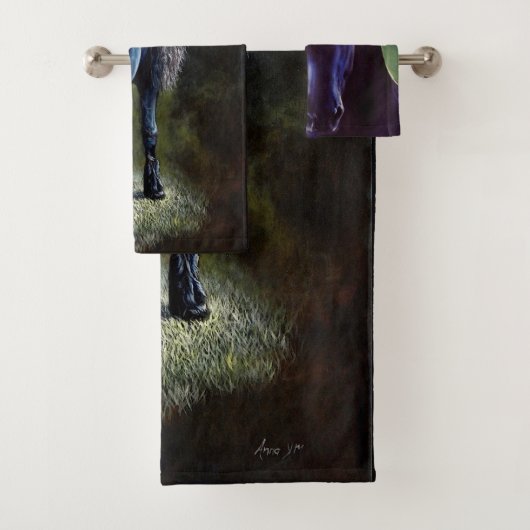 Friesiaanse hengst in spotlight, schilderij bad handdoek (Insitu)