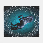 Friesisch paard, zwarte hengst, sneeuw, blauw fleece deken (Voorkant (Horizontaal))