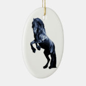 Friesisch paard, zwarte schoonheidshengst, gekarto keramisch ornament (Rechts)