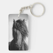 Friessische hengst in de wind. sleutelhanger (achterkant)