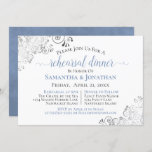 Frilly Elegant Blue Gray Wedding Rehearsal Dinner Kaart<br><div class="desc">Deze mooie uitnodiging voor een repetitief diner is zowel eenvoudig als elegant. Het bevat lichtblauwe en grijze tekst op een witte achtergrond met lacy Silver Faux foliebroeken of filigree in de hoeken. Het heeft informatie over zowel de trouwrepetitie als het feestdiner dat volgt. Ideaal om de bruidspartij op de hoogte...</div>