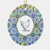 Frilly kip in blauw en groen keramisch ornament (Links)