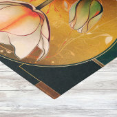 Frilly Tulip w Gold Butterflies in LadyBug op Groe Tissuepapier