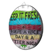 Fris en schoon: kleuruitbarsting voor een frisse s dartbord (Voorkant Rechts)